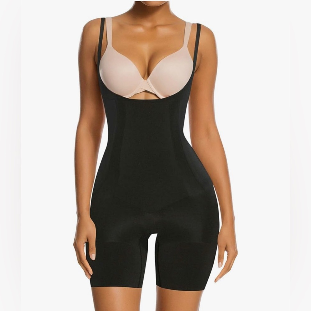 Assets by Spanx Black Women's Shapewear Bodysuit Sz L